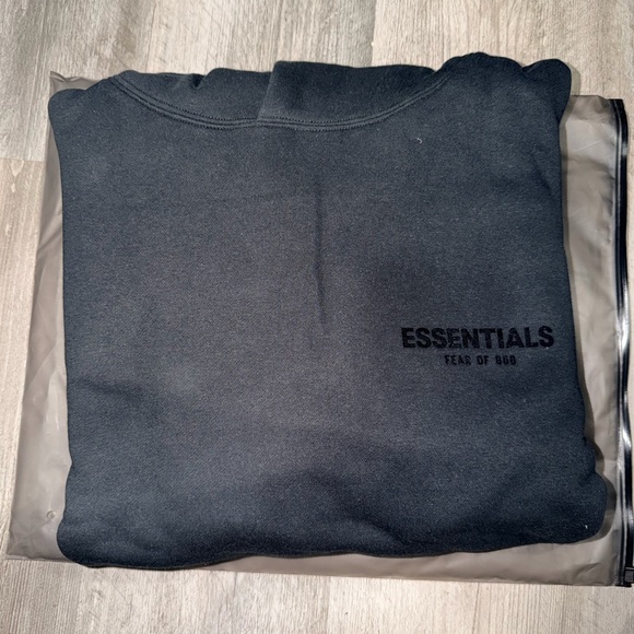 Fear of God Essentials Pullover Hoodie 'Stretch Limo' Black - Picture 9 of 14